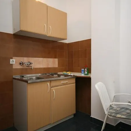 Affittacamere And By The Sea Starigrad, Paklenica - 6634